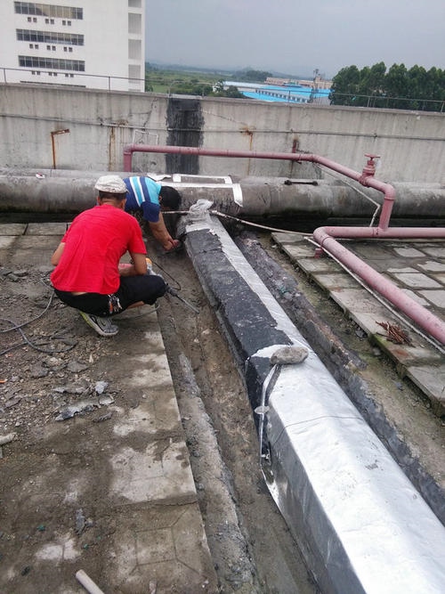 檢查房屋裂縫漏水注意要求