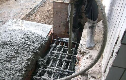 青島市建筑加固公司提前準備的地基基礎加固照片