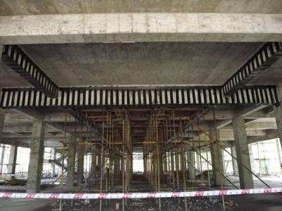 碳纖維材料提高碳基高分子材料